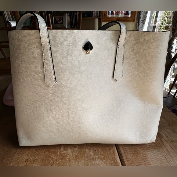 kate spade Handbags - Kate Spade Molly Cabana Dot Pop Large Tote - Parchment